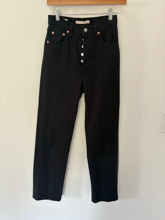 Levi's Denim - Levi's Ribcage Straight Ankle Jeans Size 25